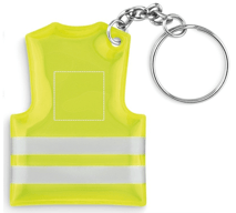 Avaimenperä heijastinliivillä